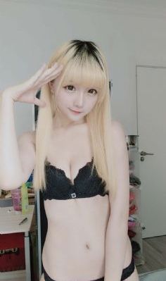 蓝蝌蚪app视频播放软件_十万网红美女美酱