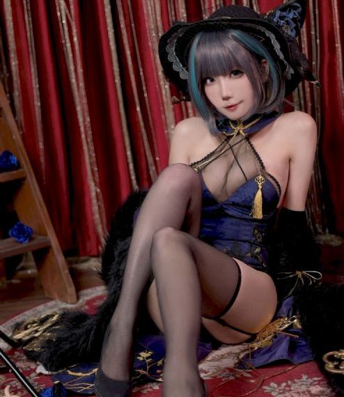 翼先锋制服丝袜_4K免费观看