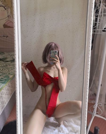 皇帝猛烈顶弄H宫女_720最新电影在线观看