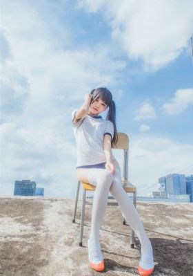 日本强伦轩人妻一区二区_国产剧完整版观看