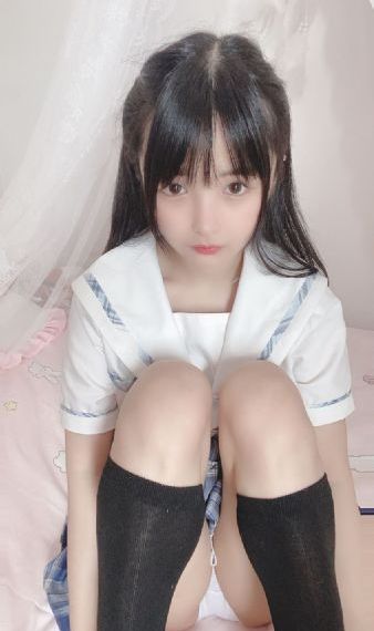 室友勃起我给他口男男_BD韩语免费播放