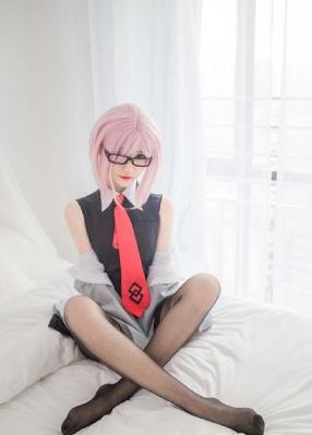 大荫蒂潮喷老女人_BD英语高清视频观看